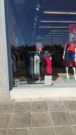 komodo "tienda de ropa,zapatos y complementos": opiniones, fotos, número de y dirección de y calzado (Huelva) | Nicelocal.es