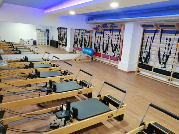 galería Medalla Darse prisa Estudio Pilates en Máquinas/ Boutique Gym – Fitness in Las Palmas de Gran  Canaria, 20 reviews, prices – Nicelocal