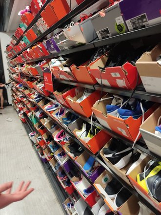 Nike Store Shop Badalona, 53 prices – Nicelocal