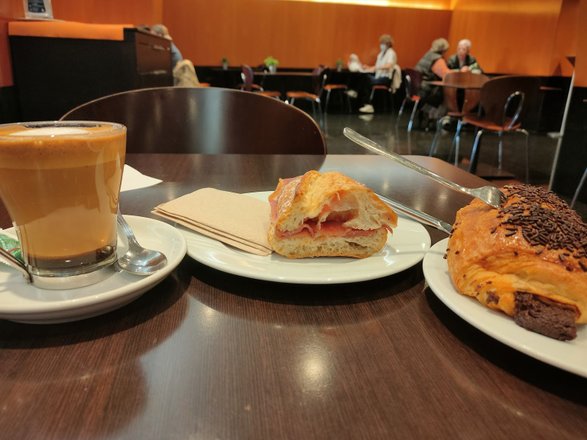 Cafetería Clínica Universidad de Navarra – Restaurant in Pamplona, 34  reviews and menu – Nicelocal